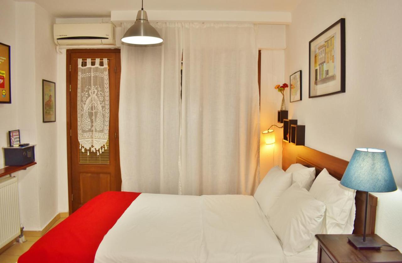 Kripis Studio Thessaloníki Luaran gambar