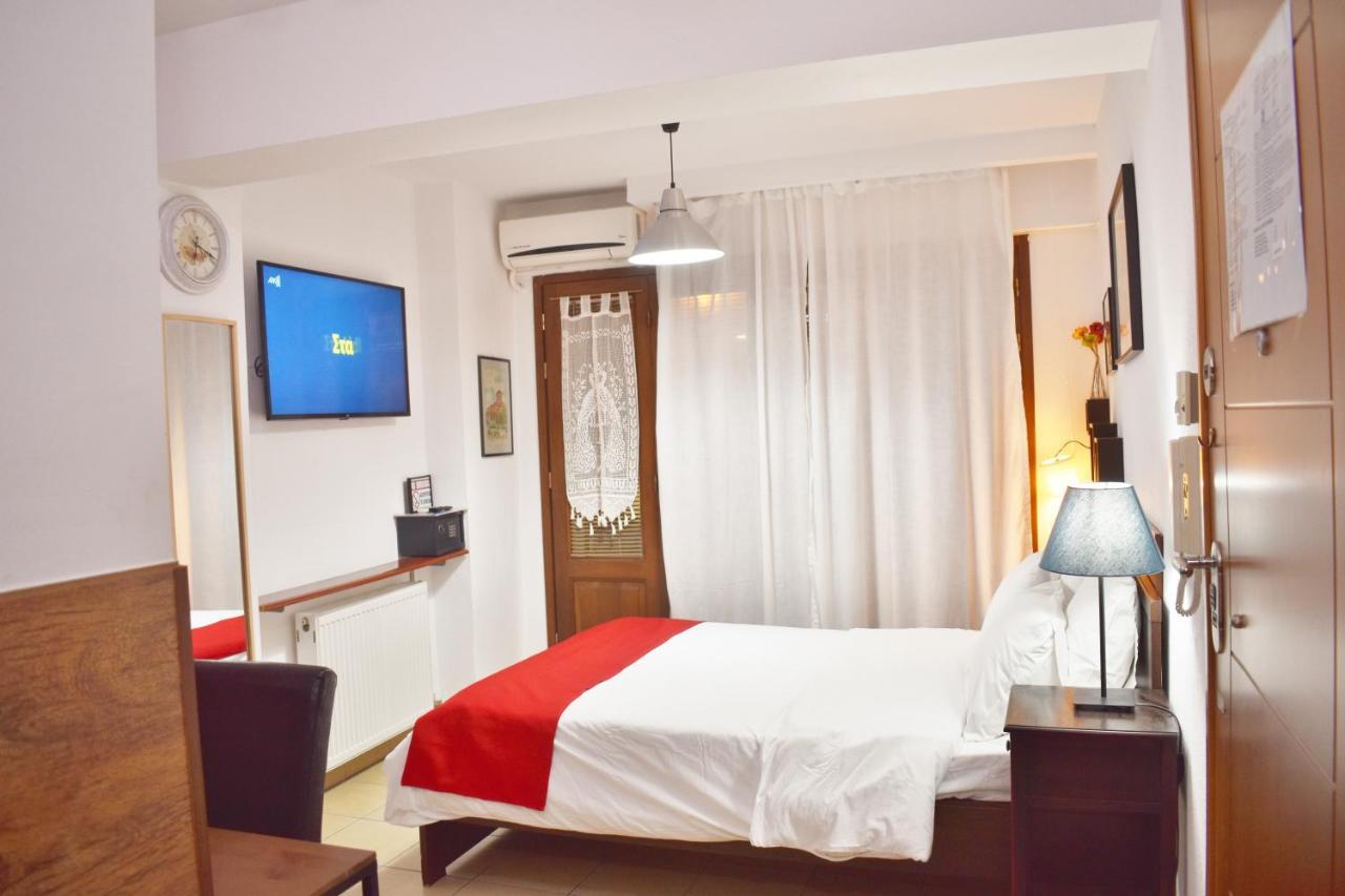 Kripis Studio Thessaloníki Luaran gambar