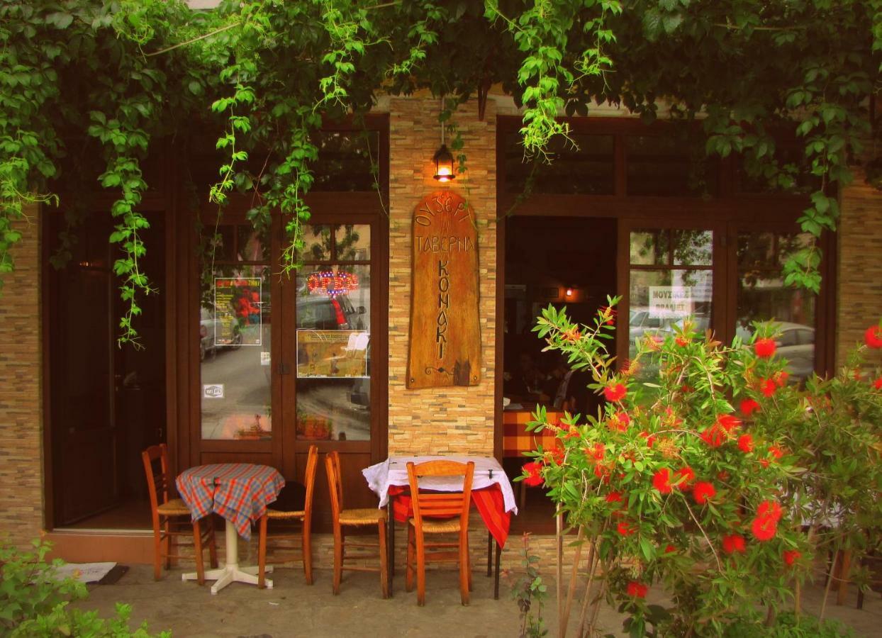 Kripis Studio Thessaloníki Luaran gambar